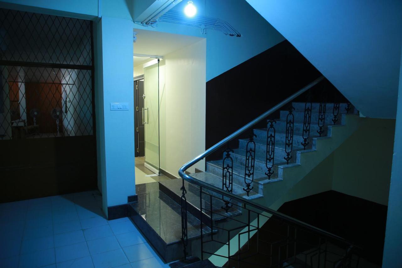 Kalathil Tourist Home Kunnamkulam Esterno foto